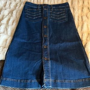 Super cute in style Jean skirt